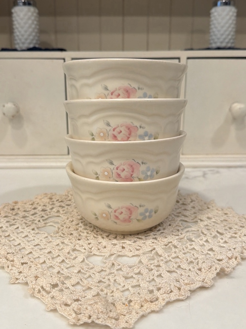 Vintage Phaltzgraff Tea Rose Cereal Bowls- Cream with Pink Rose Pattern